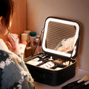 Maleta  de Maquiagem com Espelho e Led DivaLux | Sua Maquiagem Sempre Perfeita