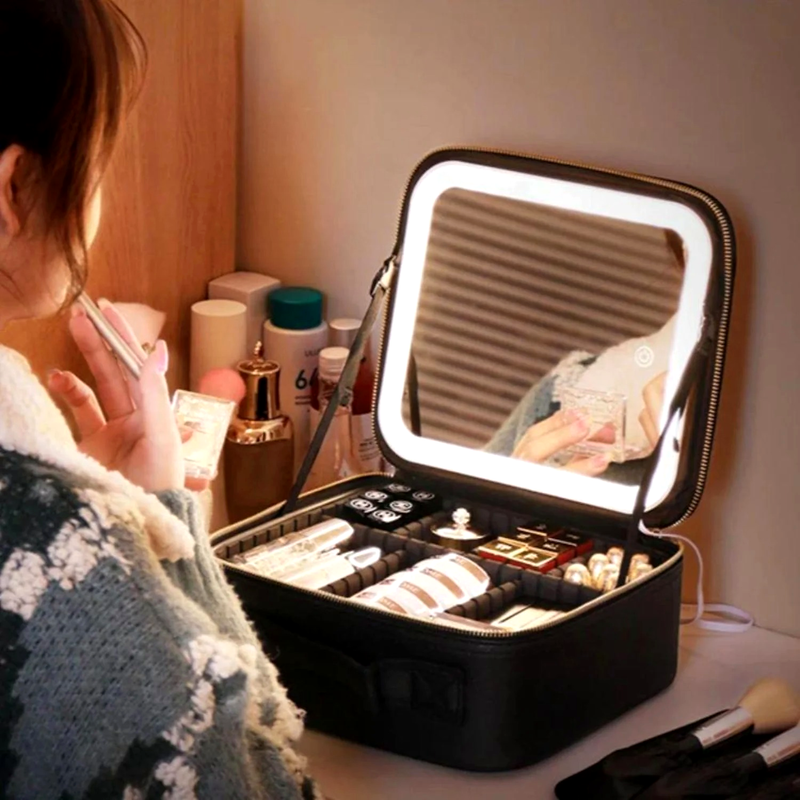 Maleta  de Maquiagem com Espelho e Led DivaLux | Sua Maquiagem Sempre Perfeita